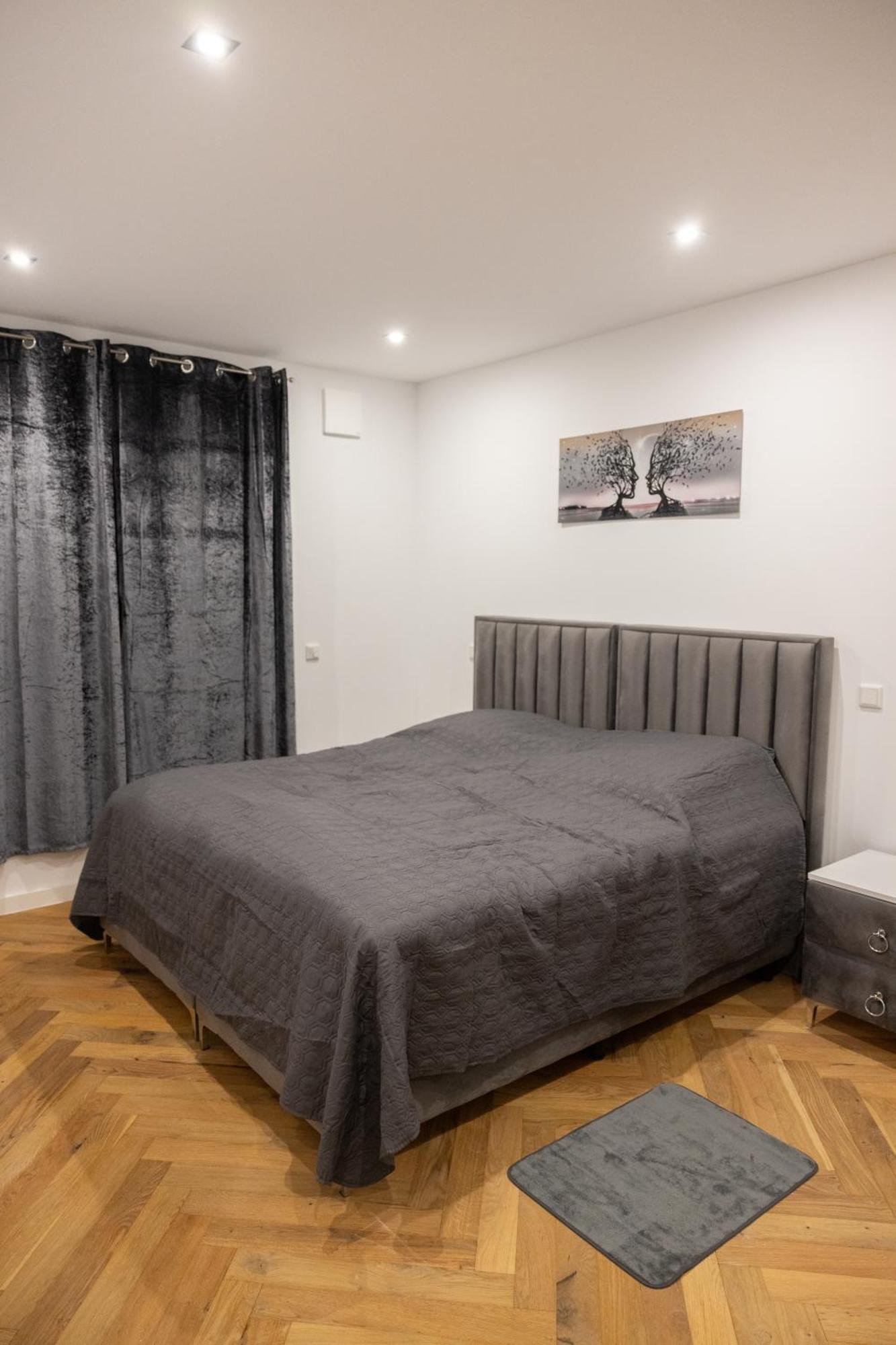 Neubau Apartment Mit Kamin Und Terrasse In Premium Lage Parkplatz Inklusive بيليفيلد المظهر الخارجي الصورة